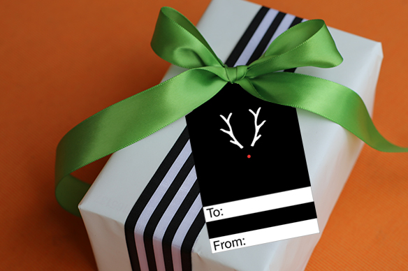 4 Modern Chic Gift Tags :: Free Printables